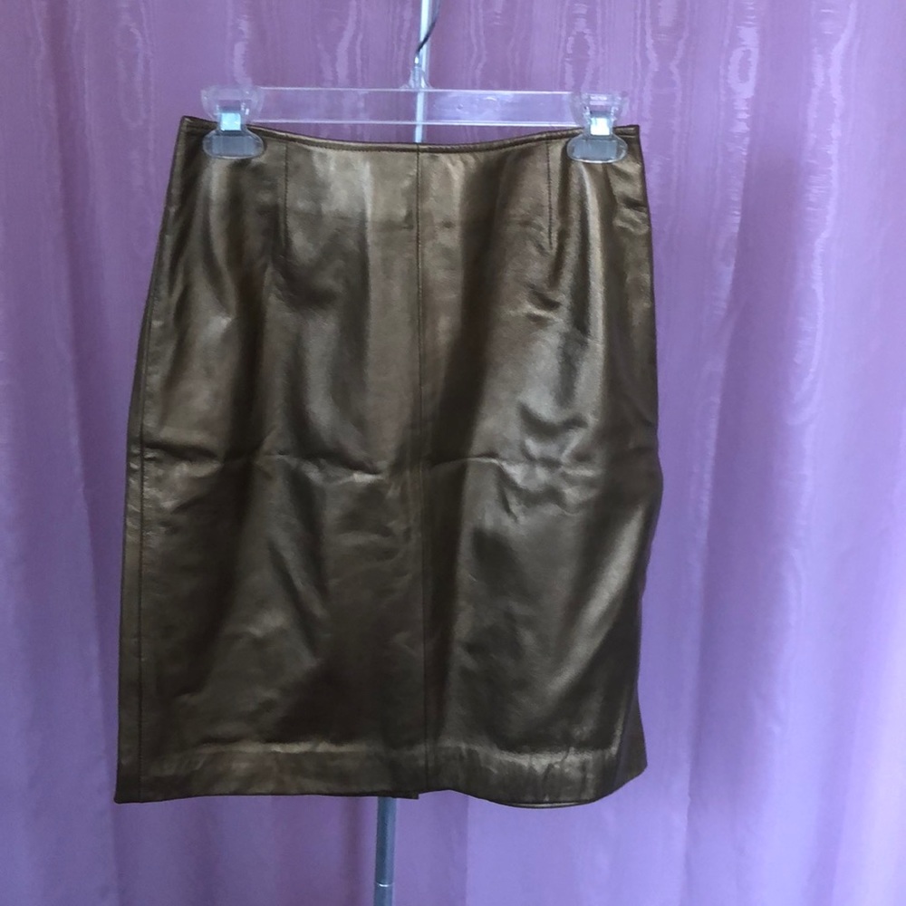 Dana Buchman Gold Leather skirt 4P